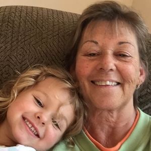 Meet your Posher, Joni